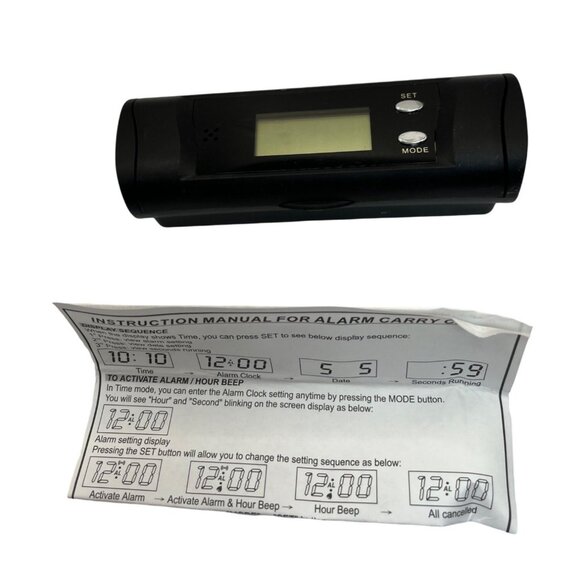 Portable Digital Alarm Clock With Carrying Case 4i - Picture 2 of 5